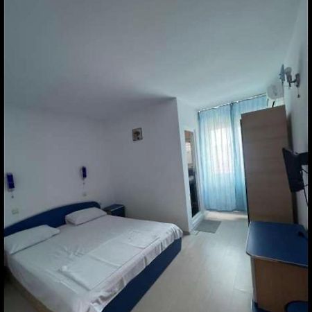 Vila George Hotel Costinesti Exterior photo