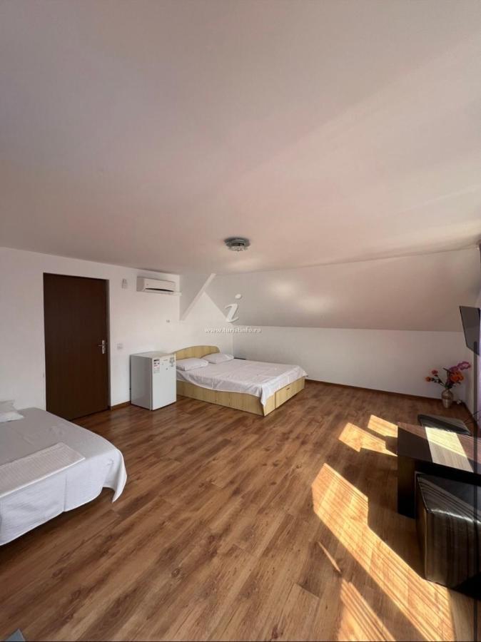 Vila George Hotel Costinesti Exterior photo